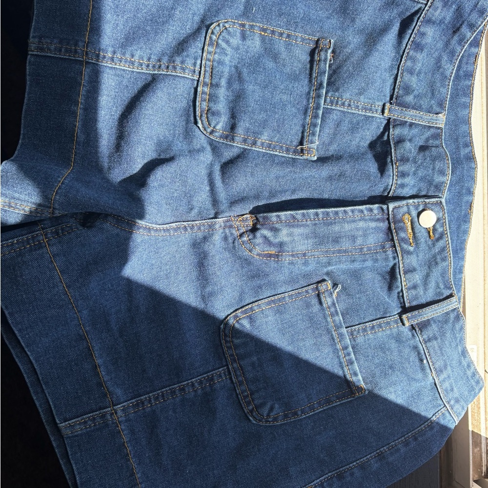 Blue Denim shorts with Front Patch Pockets